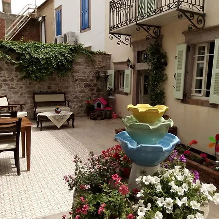 Cunda Poseidon Hotel *