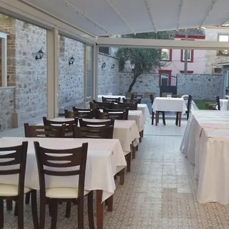 Cunda Poseidon 酒店 *