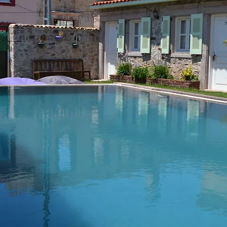 Cunda Poseidon Hotel *
