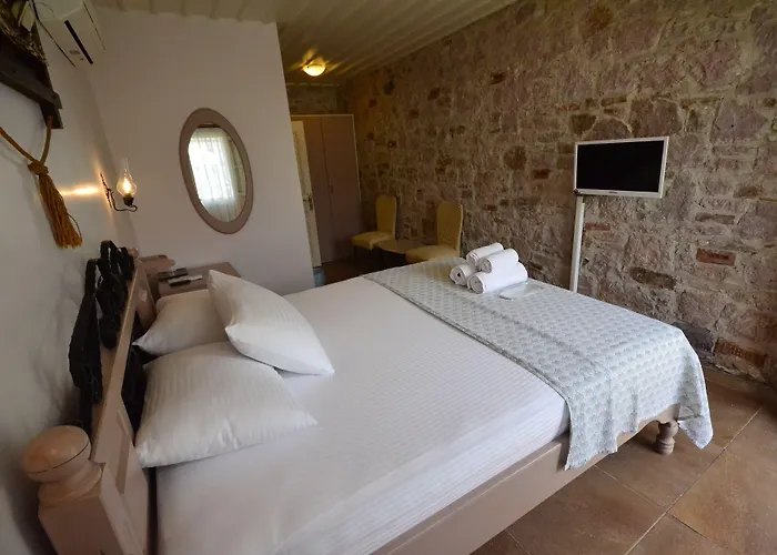 Cunda Poseidon Ayvalı