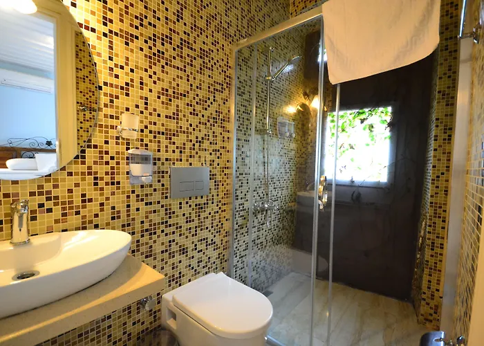 Cunda Poseidon * Ayvalı